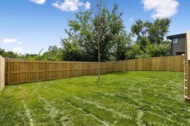 905B Potter Ln, Nashville, TN 37206