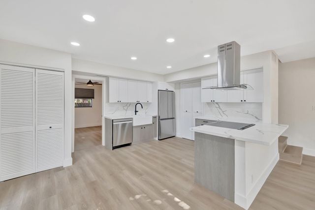 415 SW 7th Ave 415, Fort Lauderdale, FL 33312