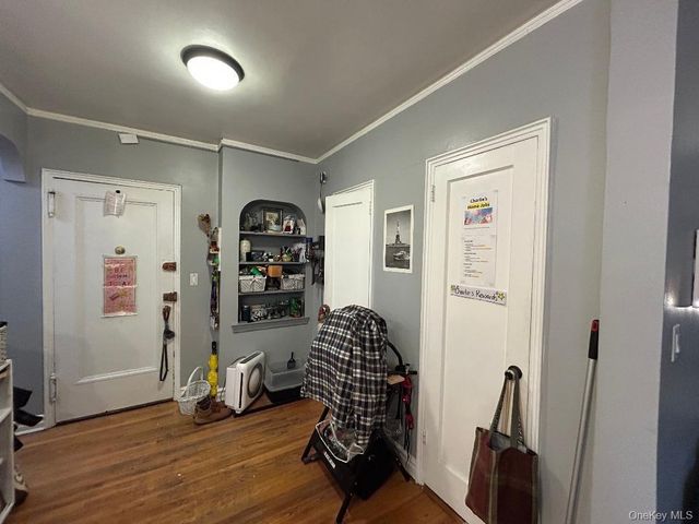 118-11 84th Avenue 418, Kew Gardens, NY 11415