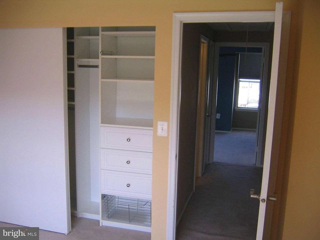 8444 GEORGIAN CT, Manassas, VA 20110