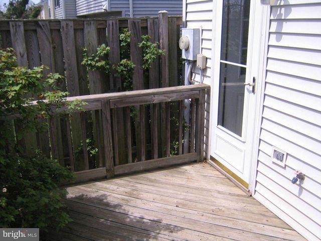 8444 GEORGIAN CT, Manassas, VA 20110