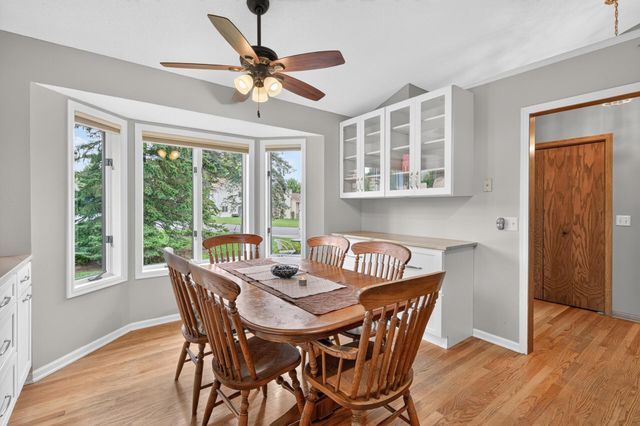 7948 Blanchard Way, Inver Grove Heights, MN 55076