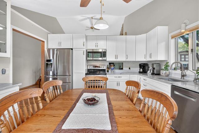 7948 Blanchard Way, Inver Grove Heights, MN 55076