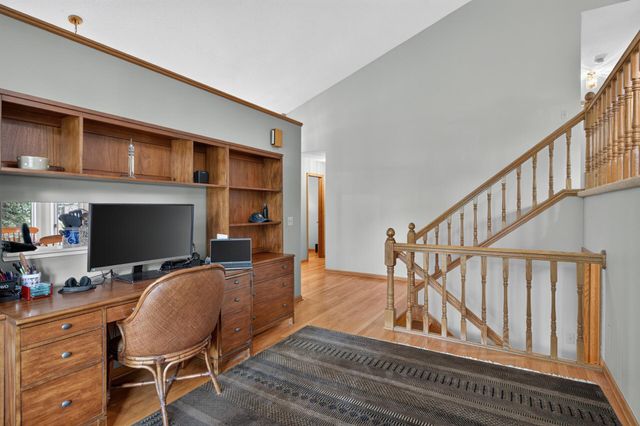 7948 Blanchard Way, Inver Grove Heights, MN 55076