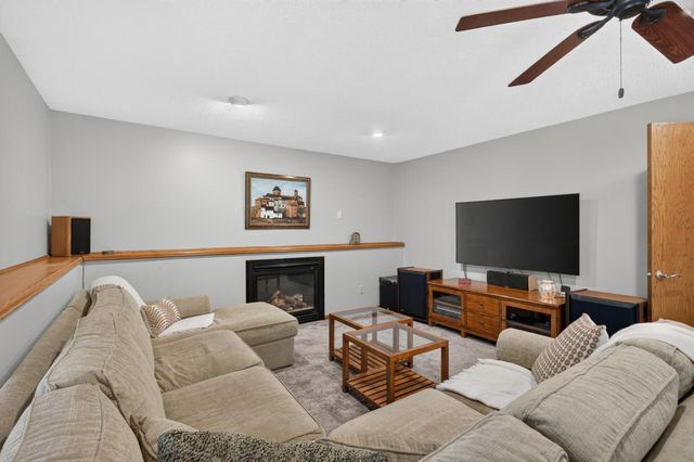 7948 Blanchard Way, Inver Grove Heights, MN 55076