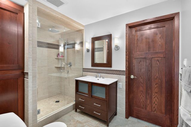 7948 Blanchard Way, Inver Grove Heights, MN 55076