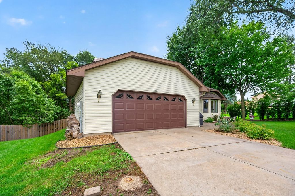7948 Blanchard Way, Inver Grove Heights, MN 55076 — photo 4