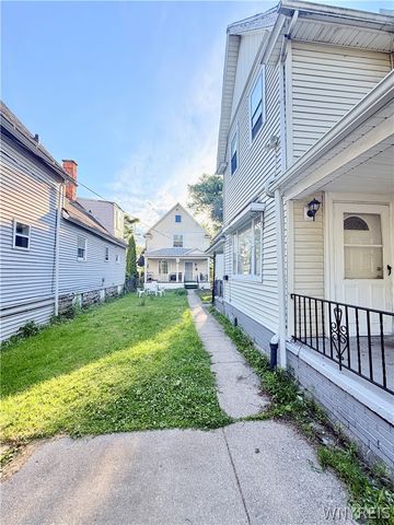 96 Saint Joseph Avenue, Buffalo, NY 14211
