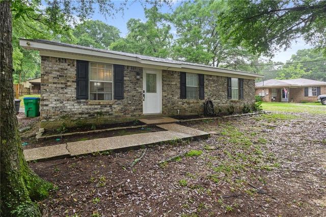 8017 Pine Springs Drive, Saraland, AL 36571