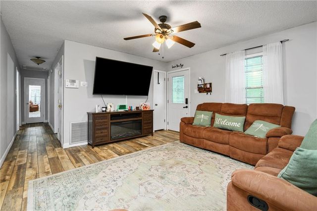 8017 Pine Springs Drive, Saraland, AL 36571