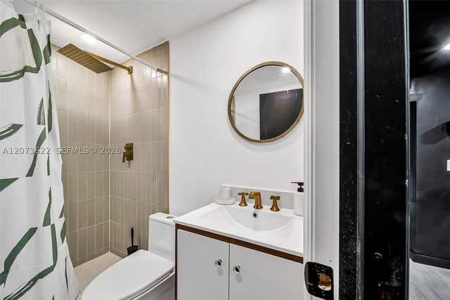 10627 NE 11th Ave, Miami Shores, FL 33138
