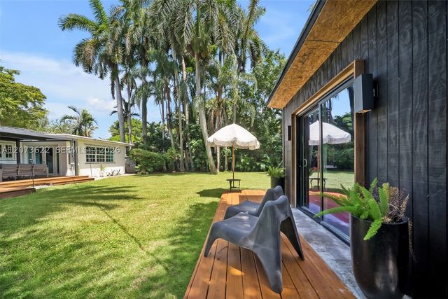 10627 NE 11th Ave, Miami Shores, FL 33138
