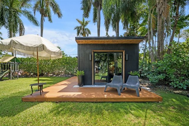 10627 NE 11th Ave, Miami Shores, FL 33138