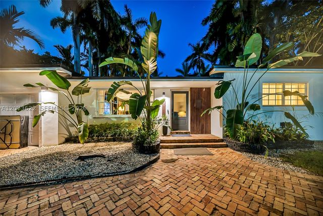 10627 NE 11th Ave, Miami Shores, FL 33138