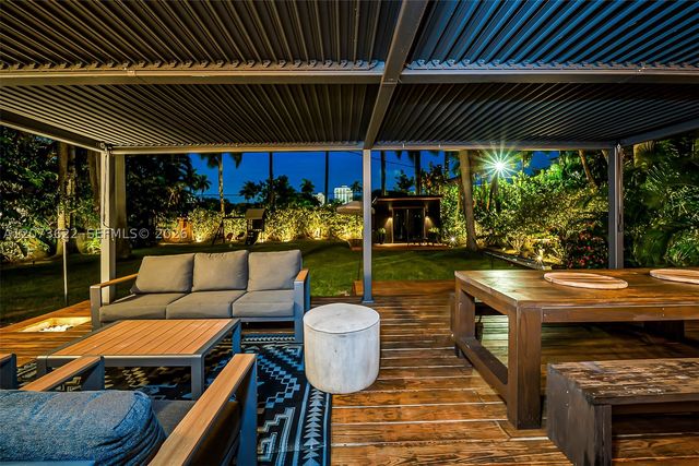 10627 NE 11th Ave, Miami Shores, FL 33138