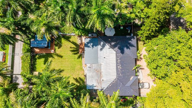 10627 NE 11th Ave, Miami Shores, FL 33138