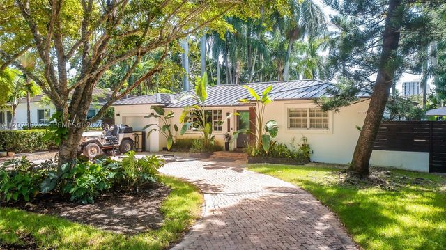 10627 NE 11th Ave, Miami Shores, FL 33138