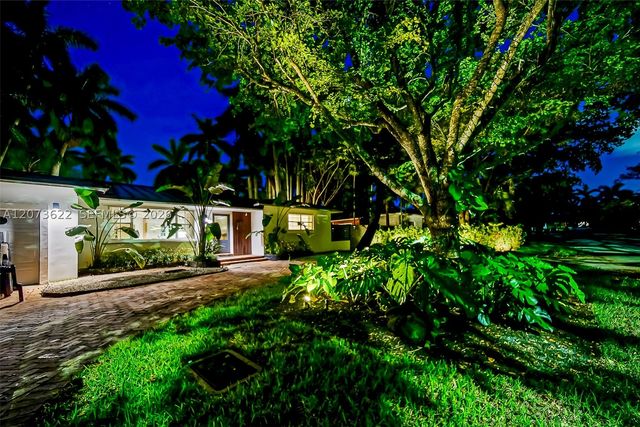 10627 NE 11th Ave, Miami Shores, FL 33138