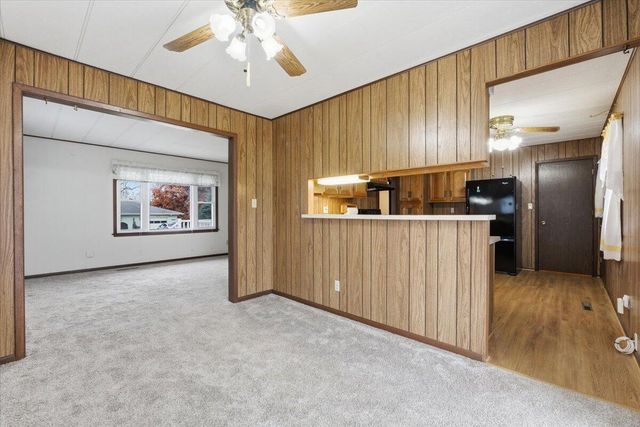 14935 HARRIMAN Lane, Council Bluffs, IA 51503