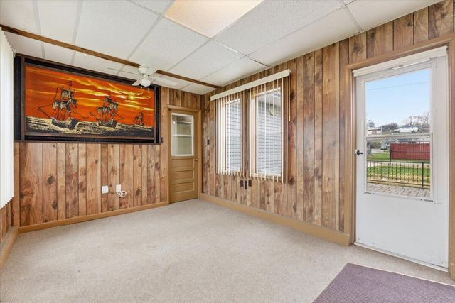 14935 HARRIMAN Lane, Council Bluffs, IA 51503