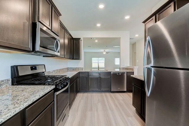 20922 Sunshine Meadow Drive, Hockley, TX 77447