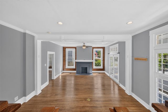 1042 Sheridan Avenue, Shreveport, LA 71104
