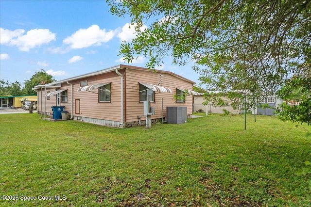 1740 Seagrape Street NE, Palm Bay, FL 32905