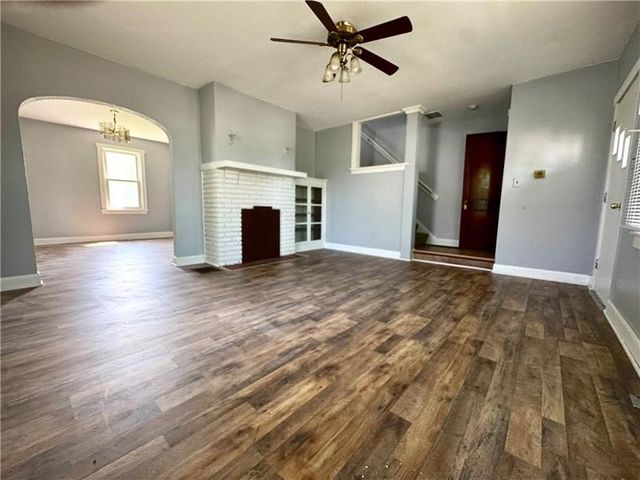 805 Stambaugh Ave, Sharon, PA 16146