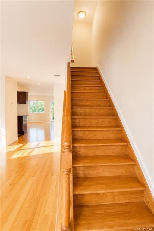 114-26 Dalian Court, College Point, NY 11356 — photo 4