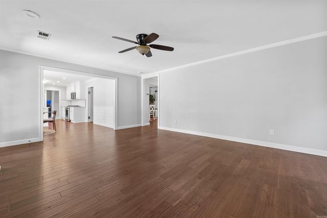 8 Dove Creek Circle, North Little Rock, AR 72116