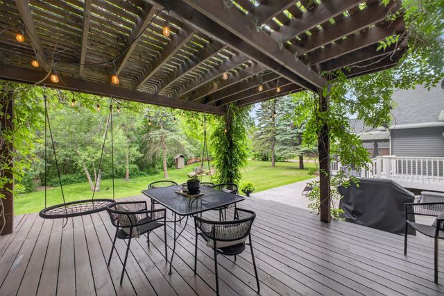 1914 12th Avenue NE, Austin, MN 55912