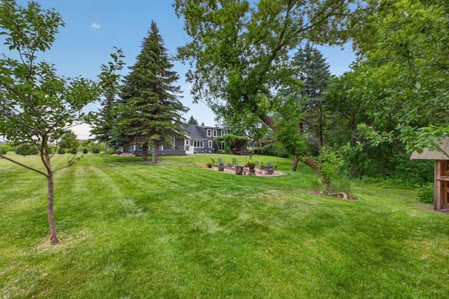 1914 12th Avenue NE, Austin, MN 55912