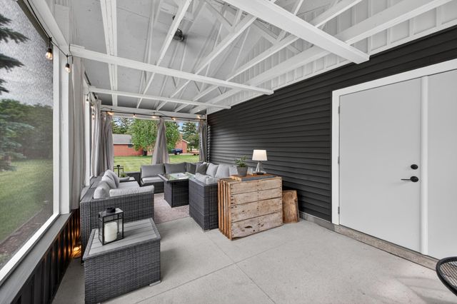 1914 12th Avenue NE, Austin, MN 55912