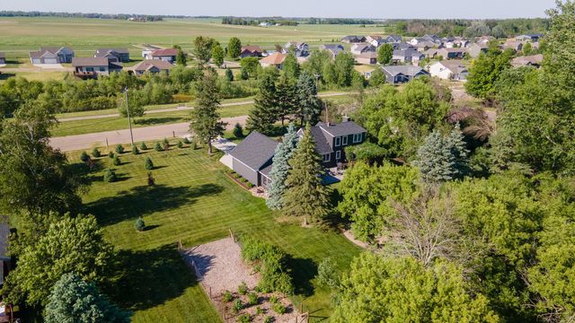 1914 12th Avenue NE, Austin, MN 55912