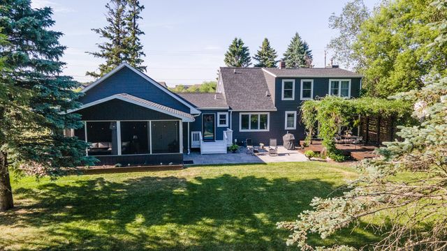 1914 12th Avenue NE, Austin, MN 55912