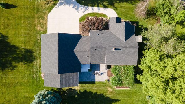 1914 12th Avenue NE, Austin, MN 55912