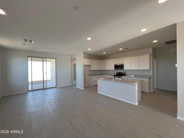 46850 W Crescent Moon Drive, Maricopa, AZ 85139