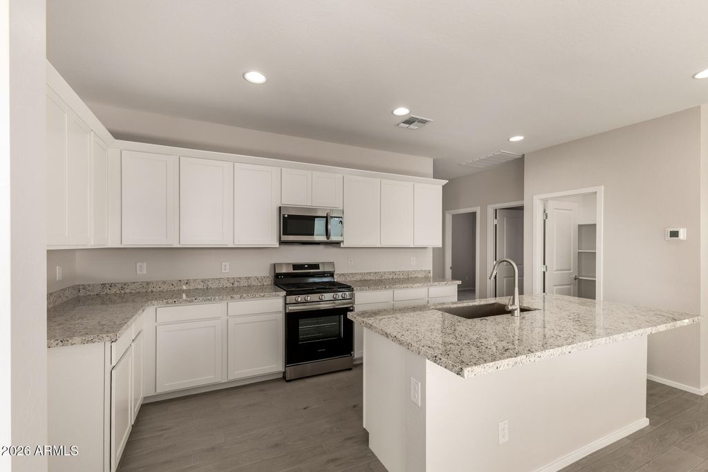 46850 W Crescent Moon Drive, Maricopa, AZ 85139 — photo 3