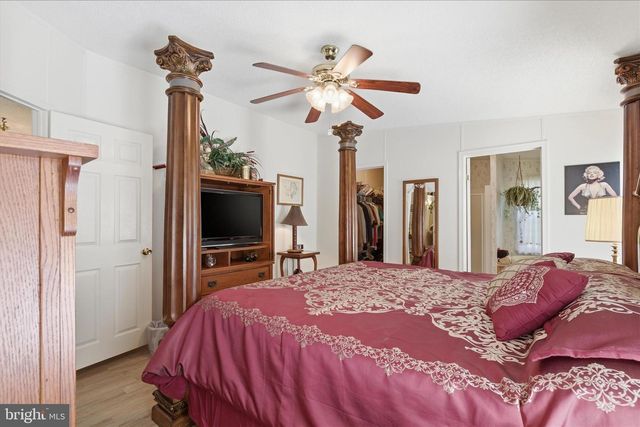 144 STRATFORD CIR, Colonial Beach, VA 22443