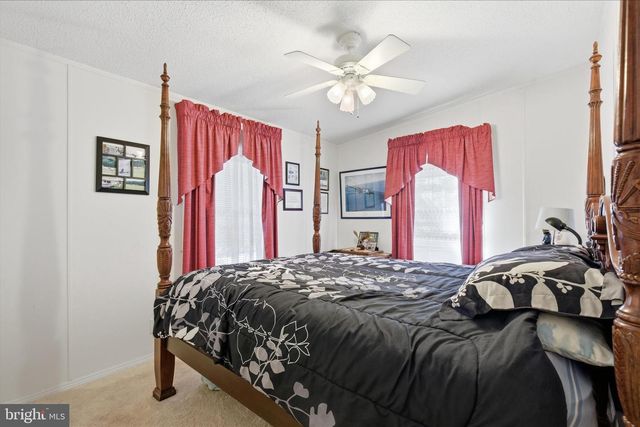 144 STRATFORD CIR, Colonial Beach, VA 22443