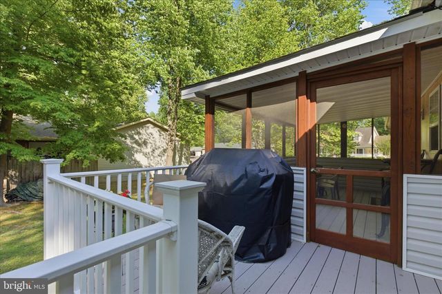 144 STRATFORD CIR, Colonial Beach, VA 22443