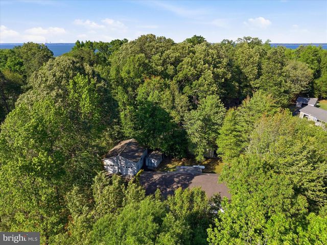 144 STRATFORD CIR, Colonial Beach, VA 22443