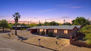 1136-1152 E Hedrick Drive, Tucson, AZ 85719
