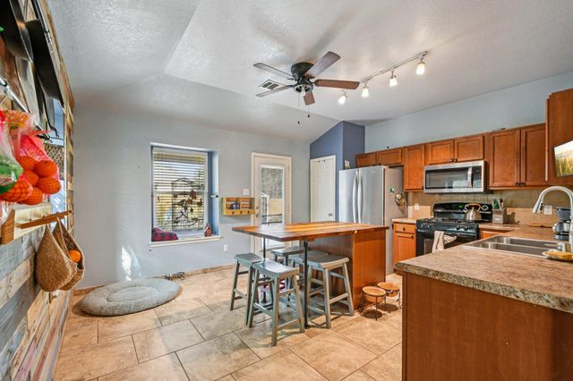 209 Wisteria WAY, San Marcos, TX 78666