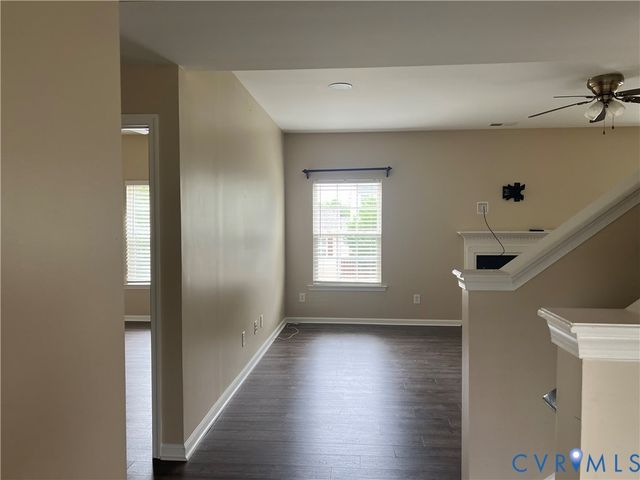 3536 Hunton Ridge Dr, Glen Allen, VA 23059