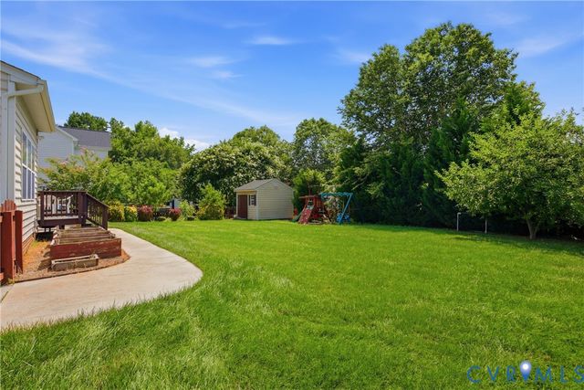 3536 Hunton Ridge Dr, Glen Allen, VA 23059