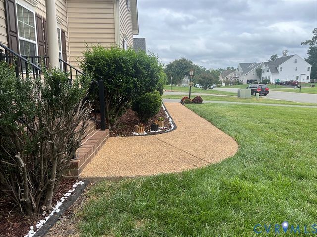 3536 Hunton Ridge Dr, Glen Allen, VA 23059