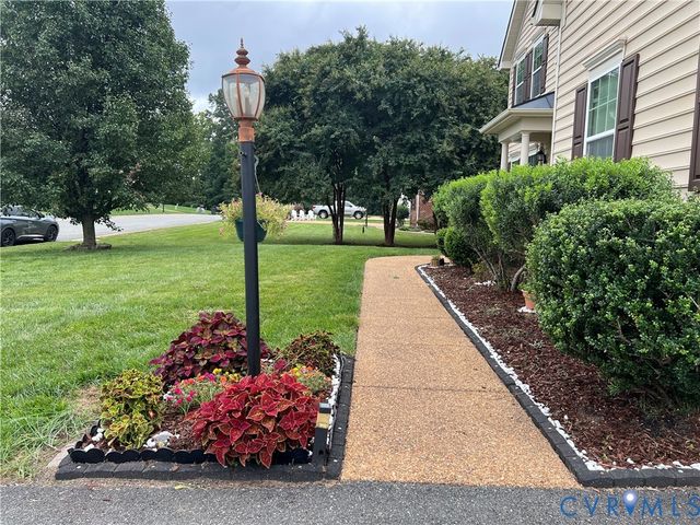 3536 Hunton Ridge Dr, Glen Allen, VA 23059