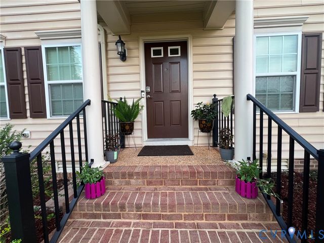 3536 Hunton Ridge Dr, Glen Allen, VA 23059