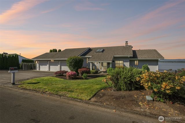 8914 NW Lakecrest Avenue, Vancouver, WA 98665
